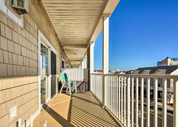 Holiday home Balcony W/ Inlet View: Dtwn Ocean *